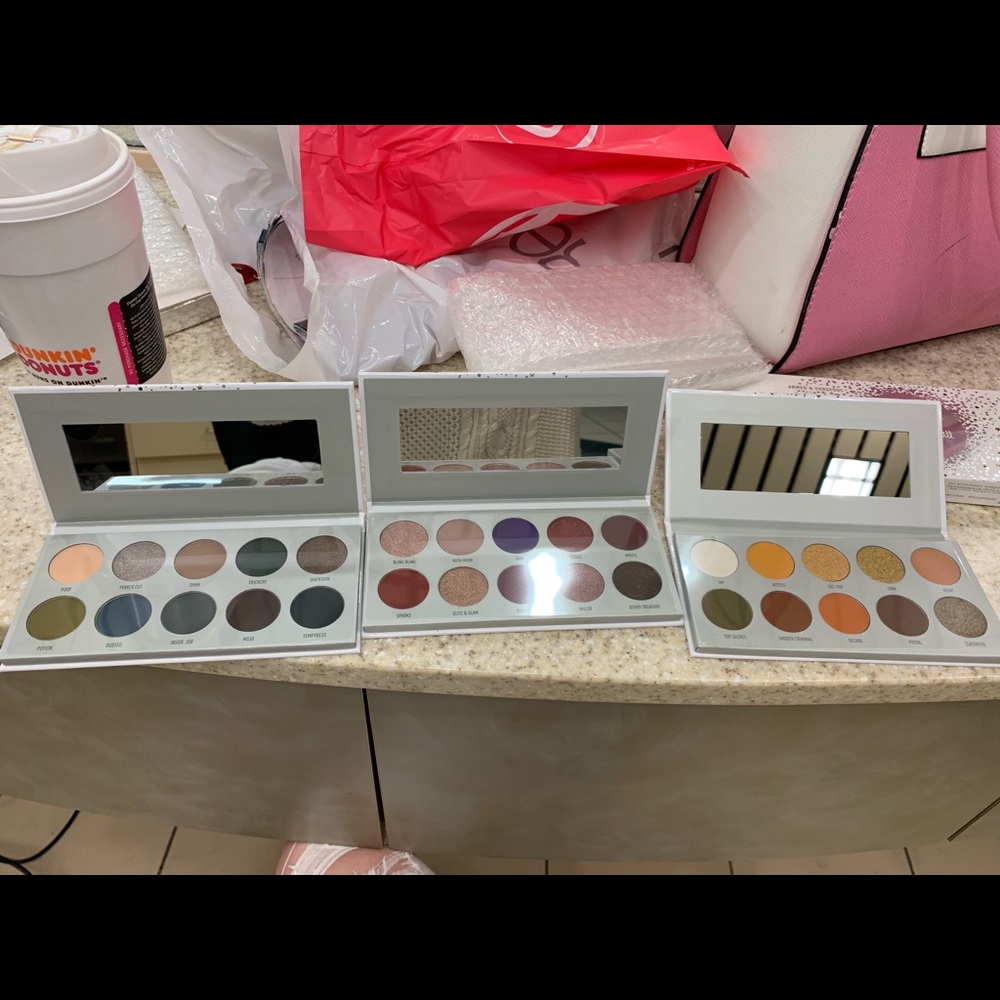 3 jaclyn hill pallets